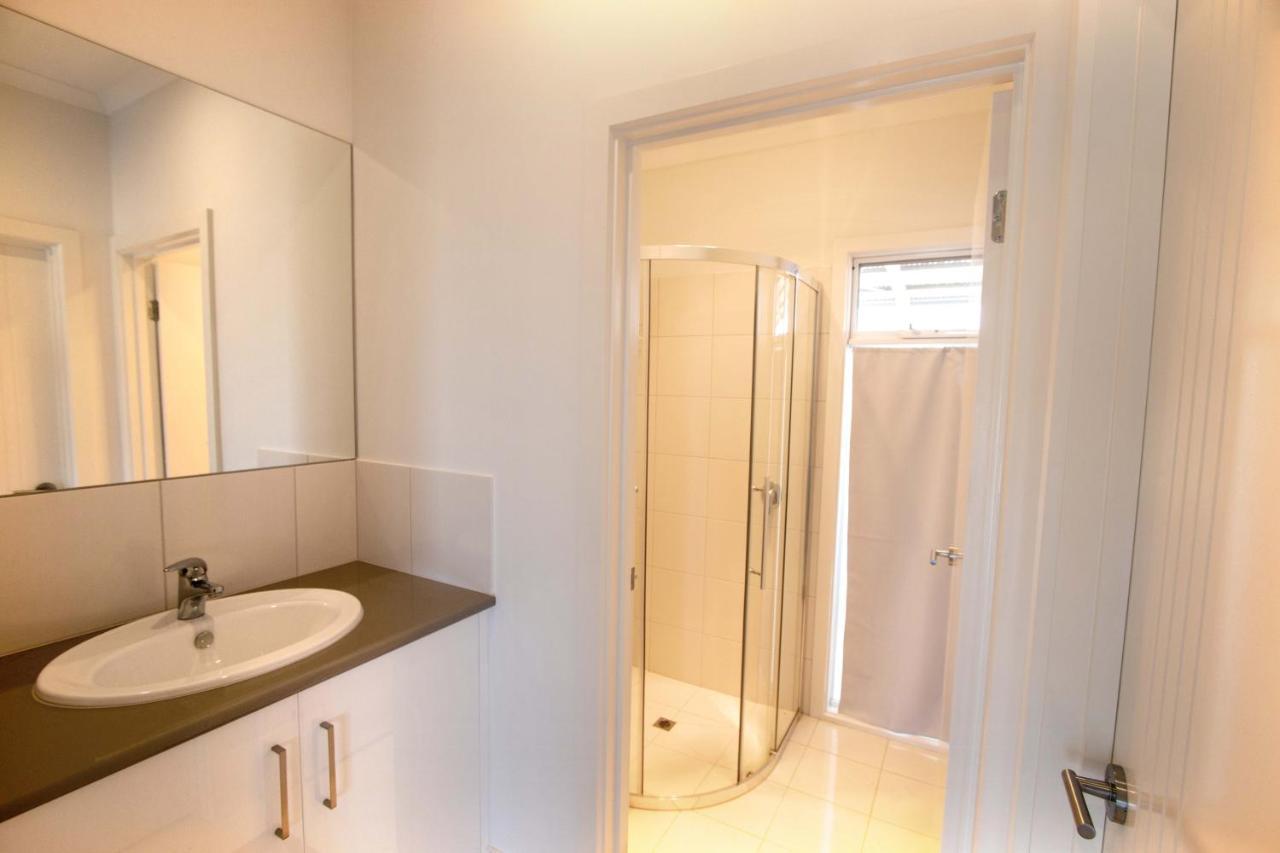 Coorong Island Retreat - Farm Stay At Pet Friendly Property Meningie エクステリア 写真
