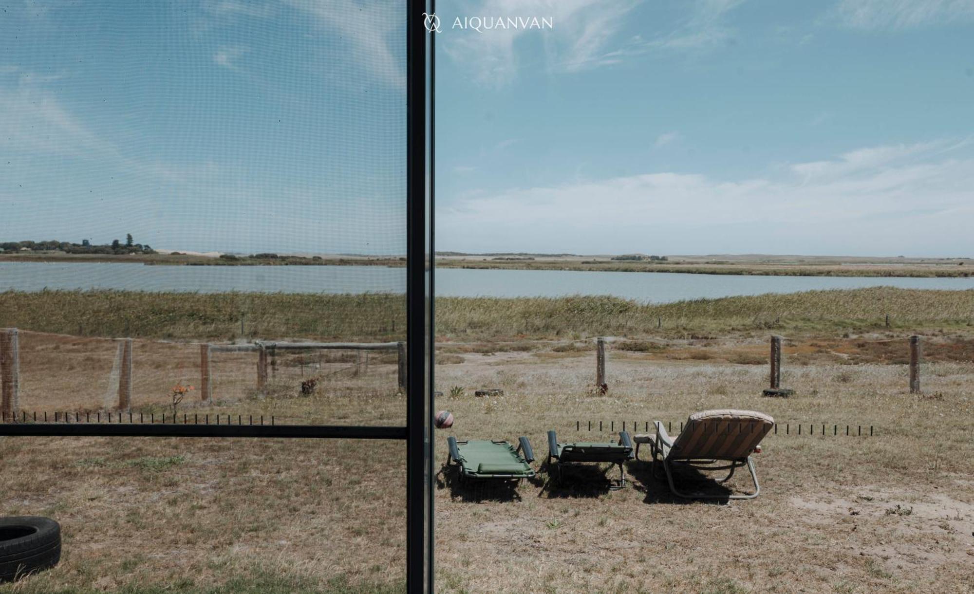 Coorong Island Retreat - Farm Stay At Pet Friendly Property Meningie エクステリア 写真